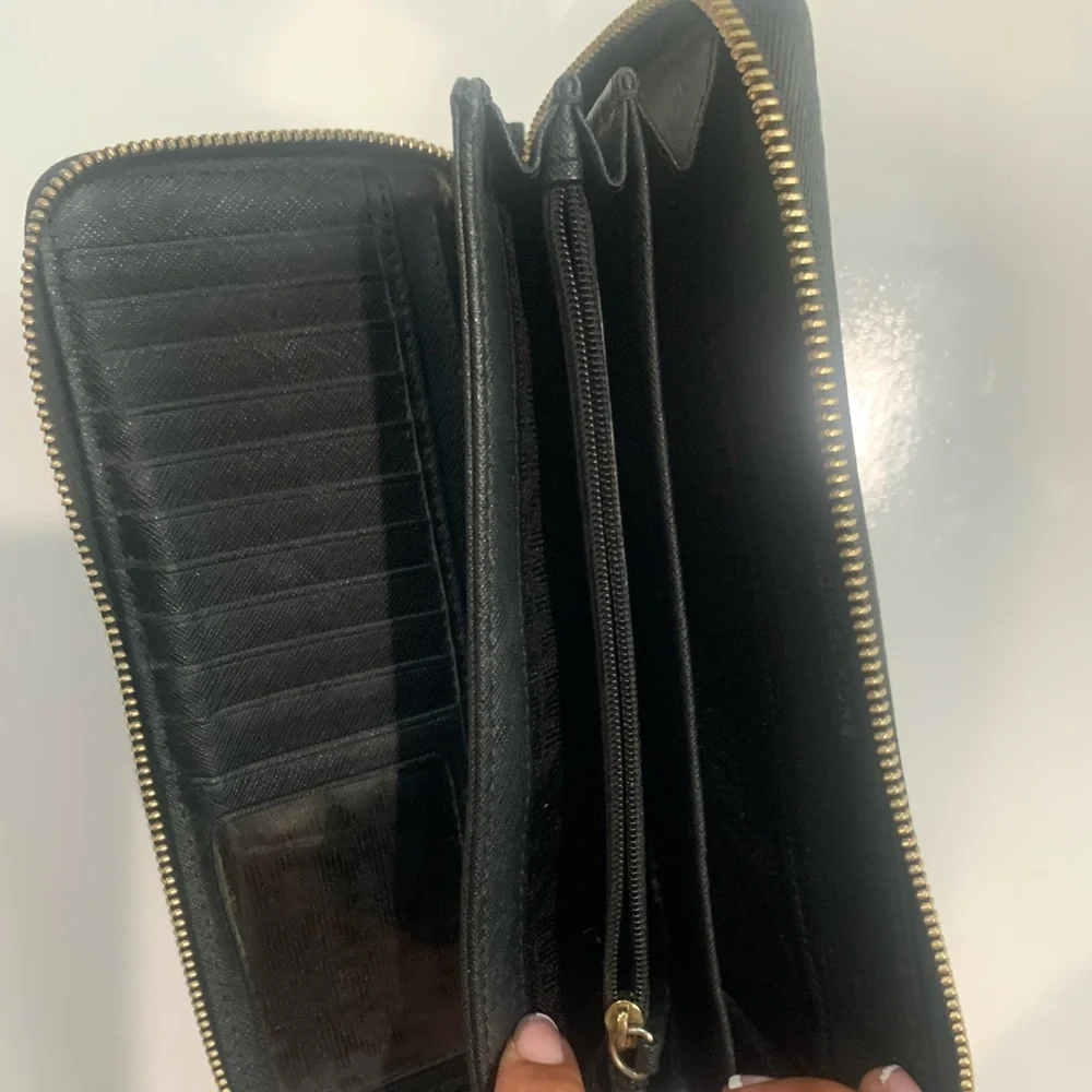 Michael Kors Black Zip-Around Wallet Leather Compartments